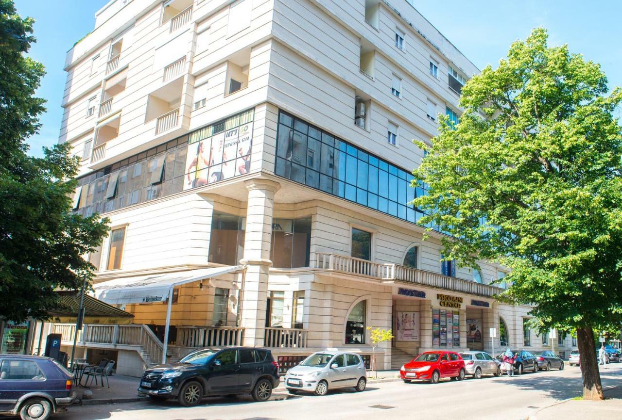 Yellow Lily Mostar Apartman Exterior photo
